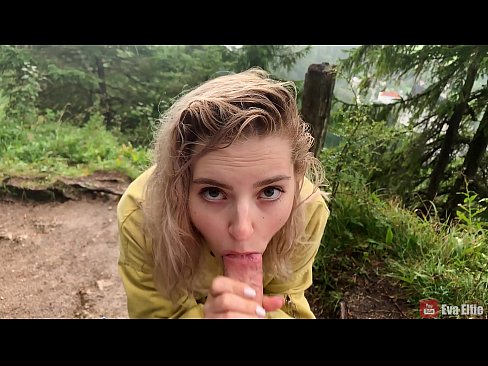 ❤️ Une fille avale du sperme après une fellation publique - Eva Elfi Porno de qualité at porn fr.tradewin.top ❤